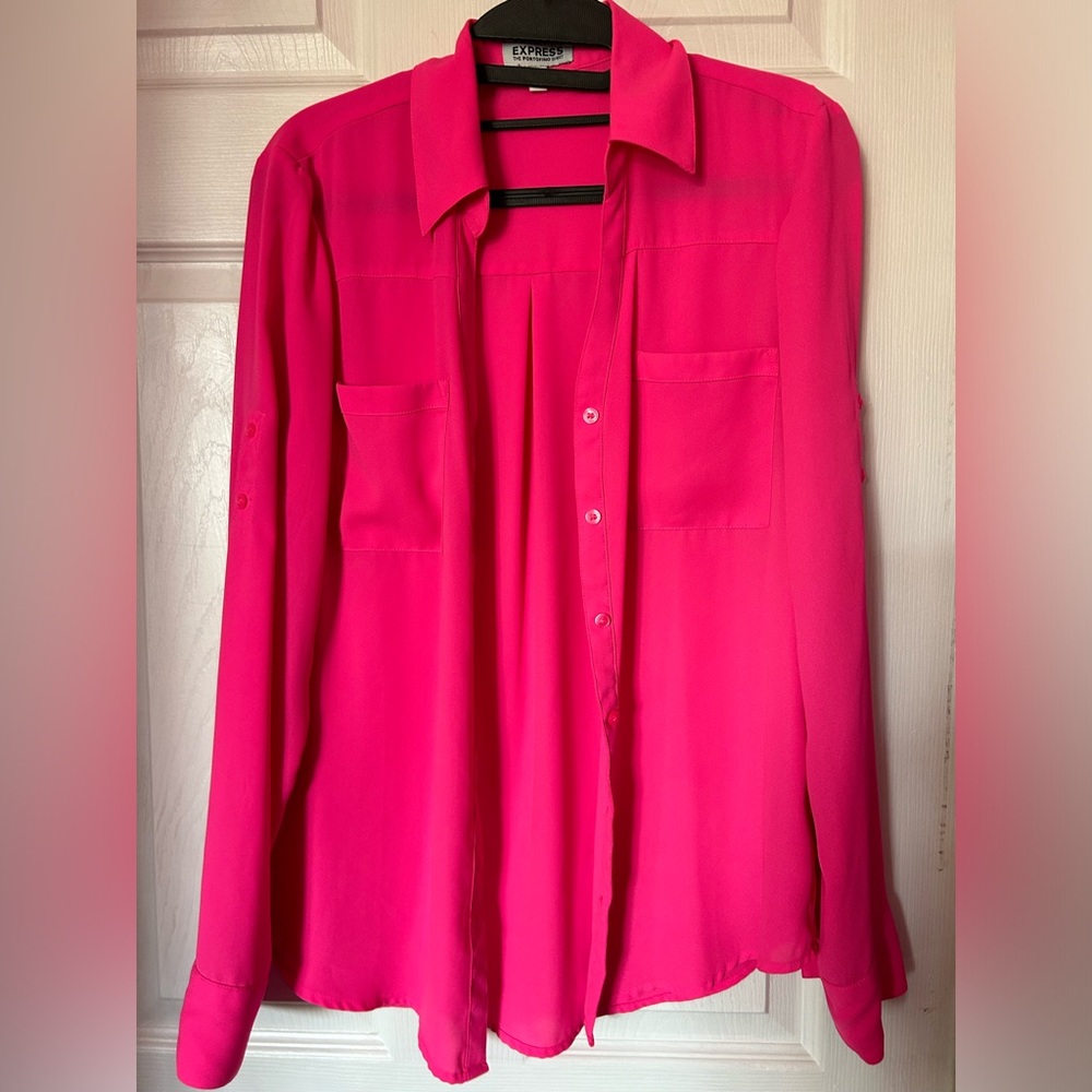 Express button down collar